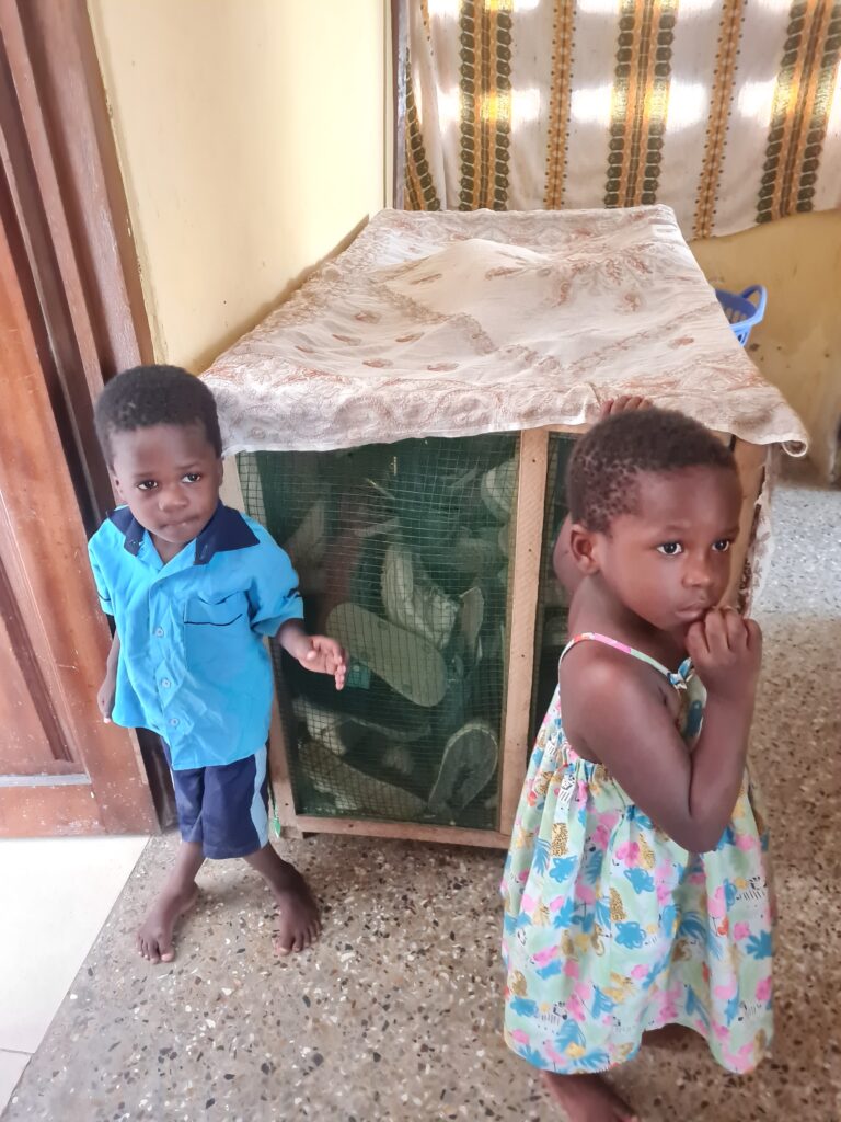 Ein "Schuhschrank" für 20 Personen