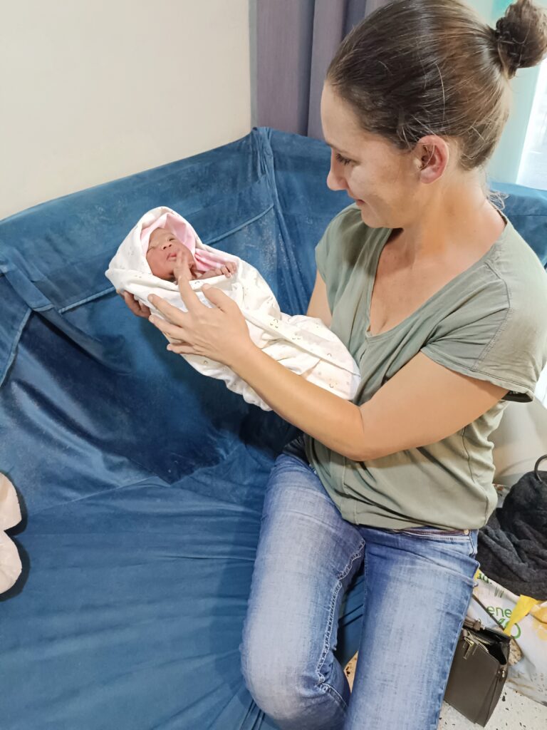 Zoes kurz nach ihrer Geburt